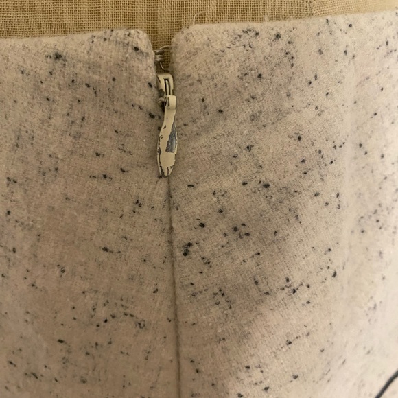 host pick! Per Se black and cream skirt - Picture 5 of 9